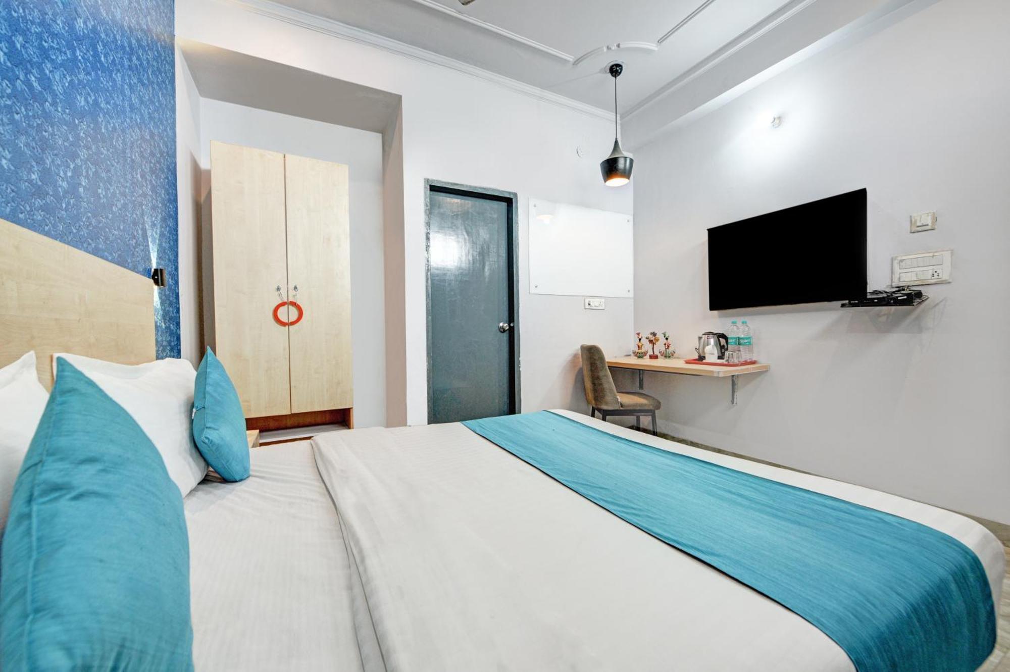 Royal Spark Inn1 - Medicity Gurugram, Near Medanta Hospital Γκουργκάον Δωμάτιο φωτογραφία