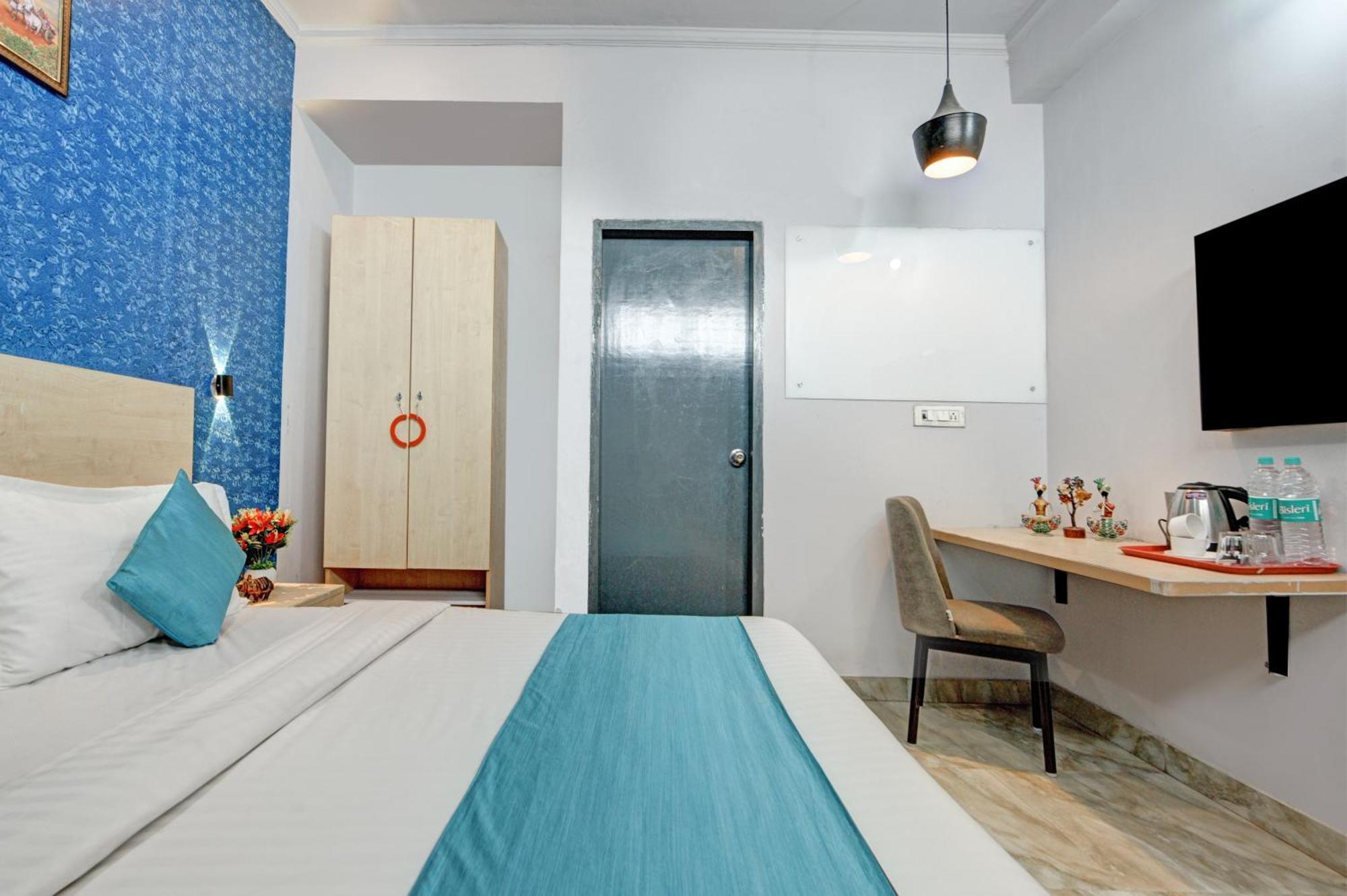 Royal Spark Inn1 - Medicity Gurugram, Near Medanta Hospital Γκουργκάον Εξωτερικό φωτογραφία