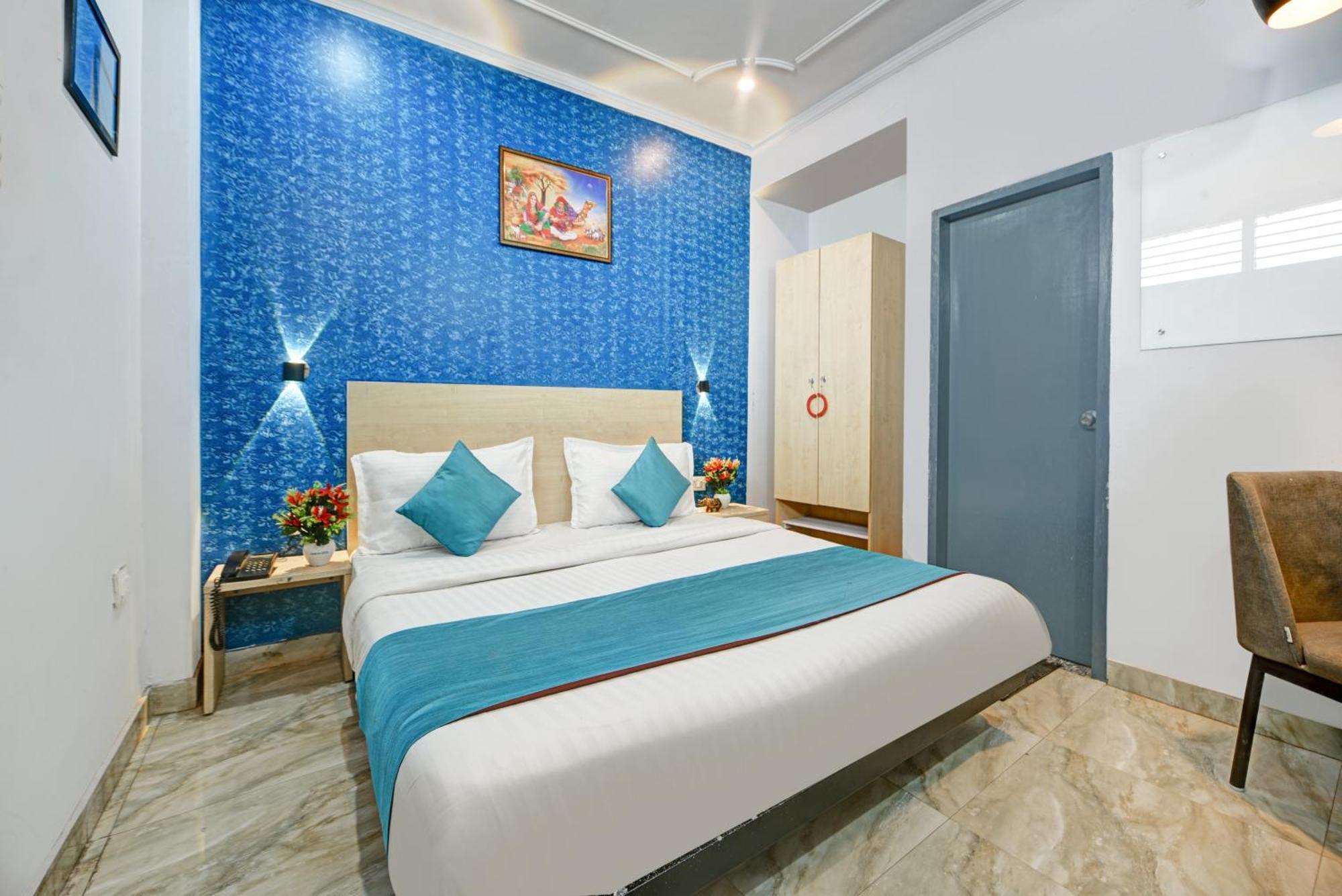 Royal Spark Inn1 - Medicity Gurugram, Near Medanta Hospital Γκουργκάον Εξωτερικό φωτογραφία